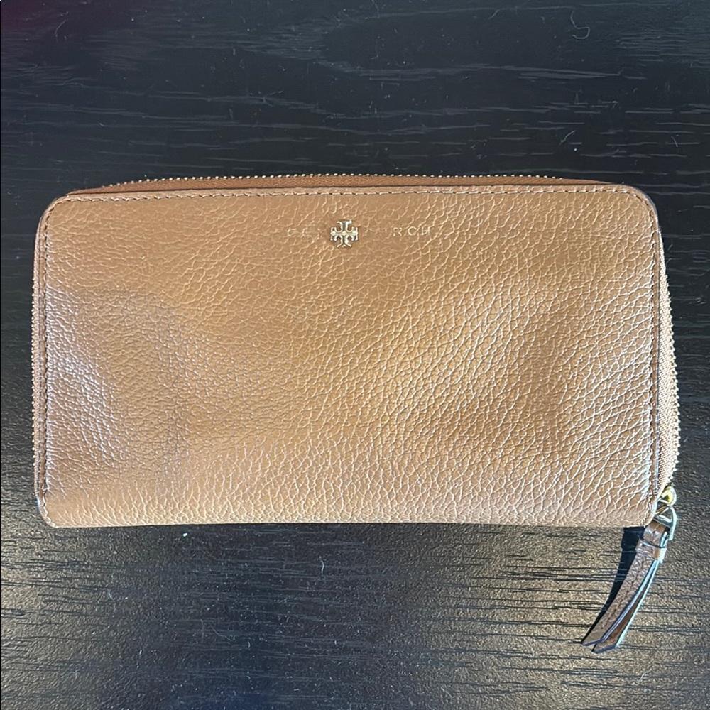 Tory Burch Brown Leather Wallet